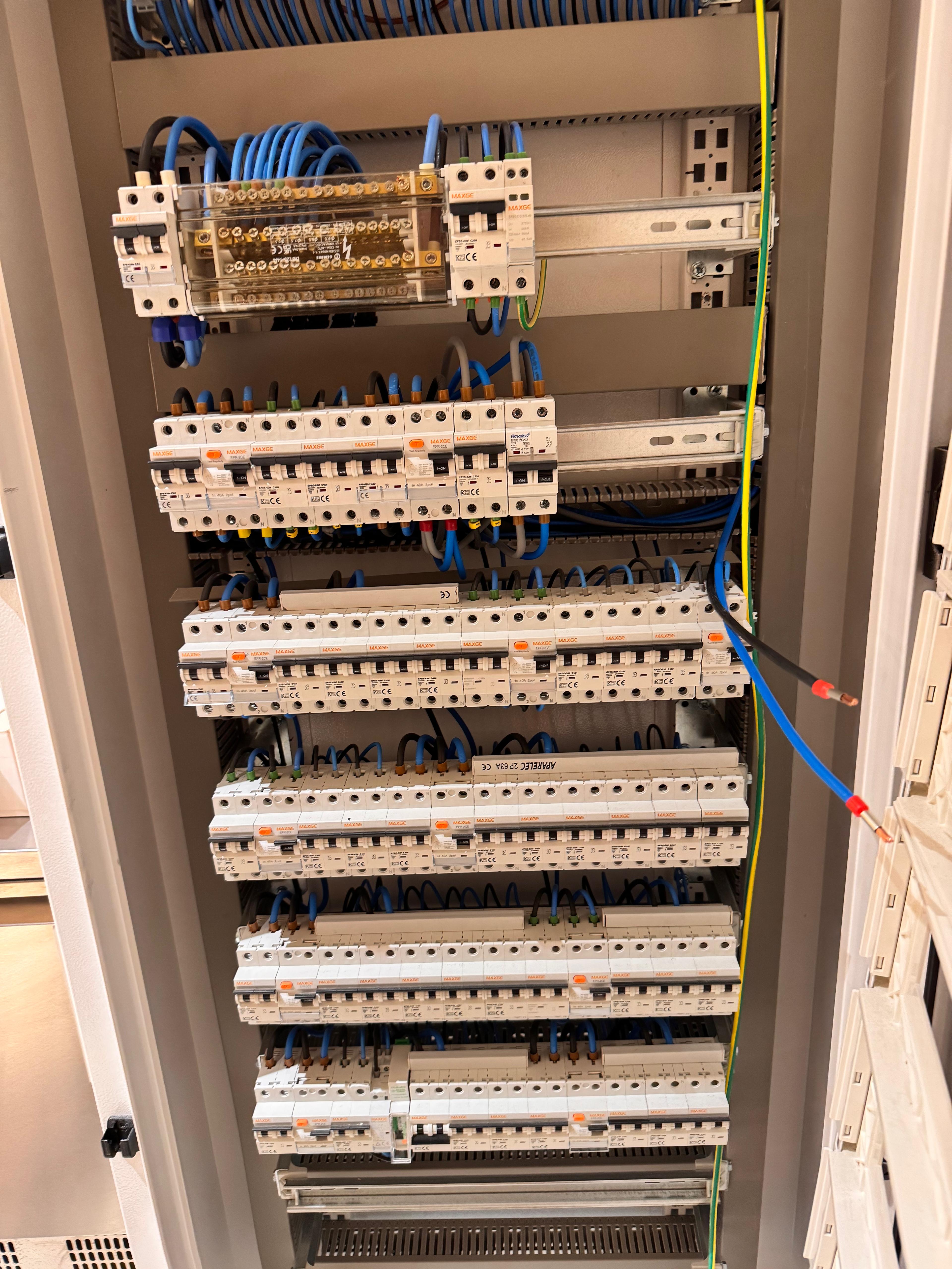 Trabajo realizado por Eder Electric